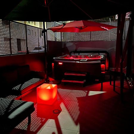 Nogalera Quintessence Apartment With Private Parking By Namaste Elite Торремолинос Экстерьер фото