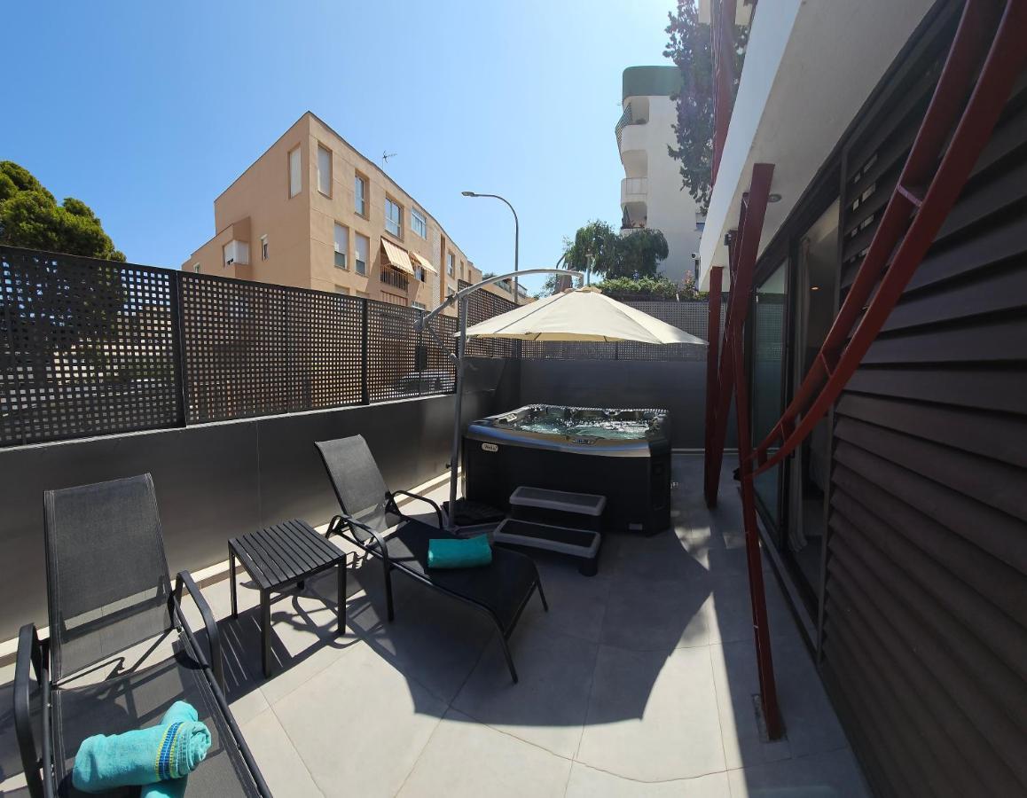 Nogalera Quintessence Apartment With Private Parking By Namaste Elite Торремолинос Экстерьер фото