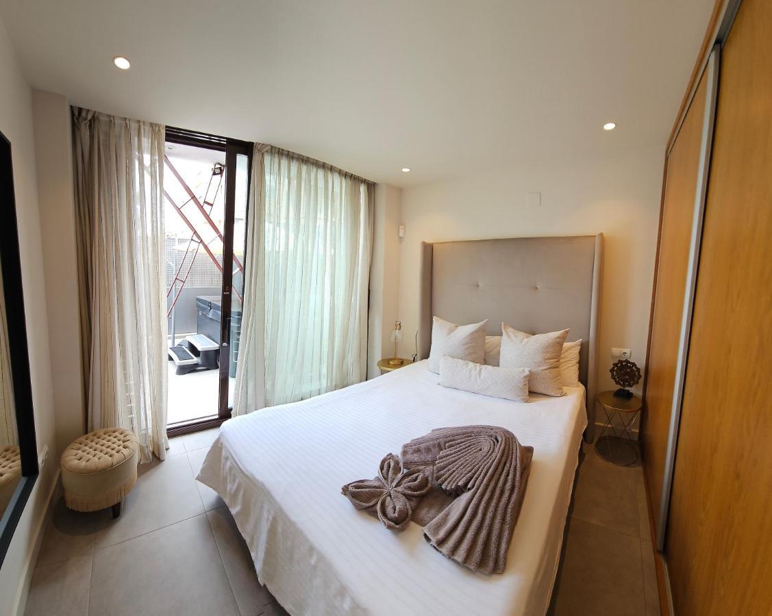 Nogalera Quintessence Apartment With Private Parking By Namaste Elite Торремолинос Экстерьер фото